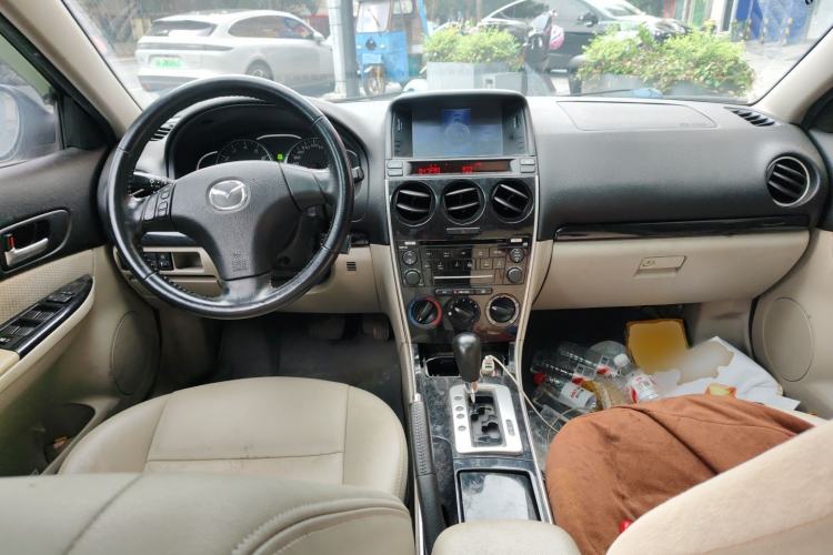 Used Mazda 6 2011 2.0L Automatic Fashion Edition Center Console