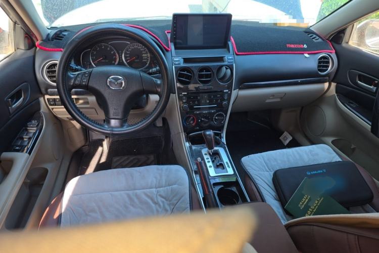 Used Mazda 6 2011 2.0L Automatic Fashion Edition Center Console