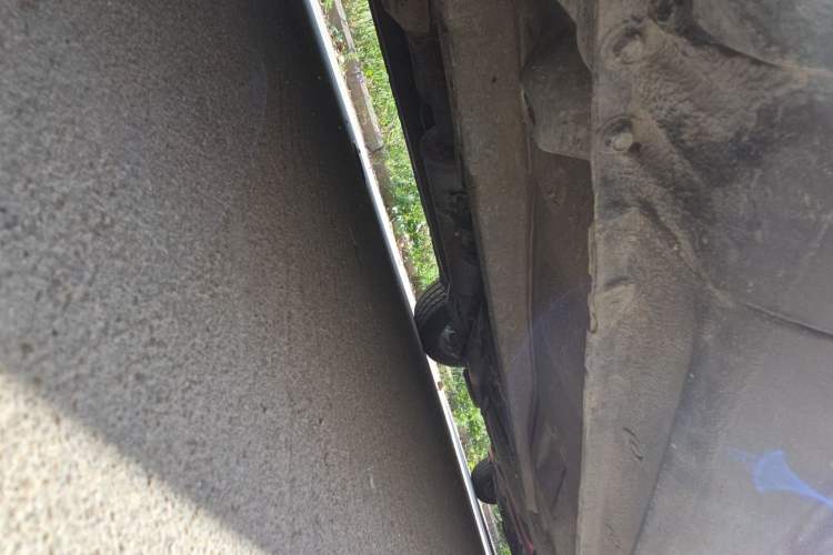 Used Mazda 6 2011 2.0L Automatic Fashion Edition Chassis Front Left
