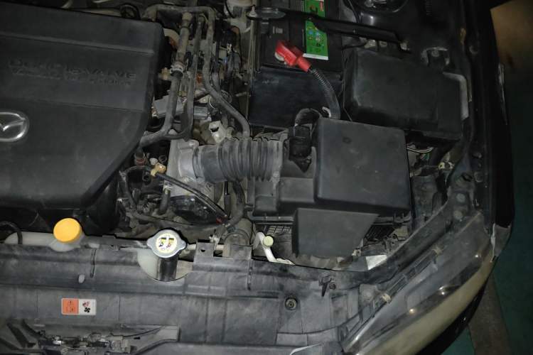 Used Mazda 6 2011 2.0L Automatic Fashion Edition Engine Bay Left