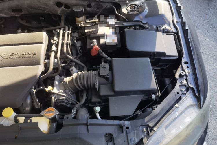 Used Mazda 6 2011 2.0L Automatic Fashion Edition Engine Bay Left