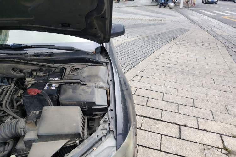 Used Mazda 6 2011 2.0L Automatic Fashion Edition Engine Bay Left
