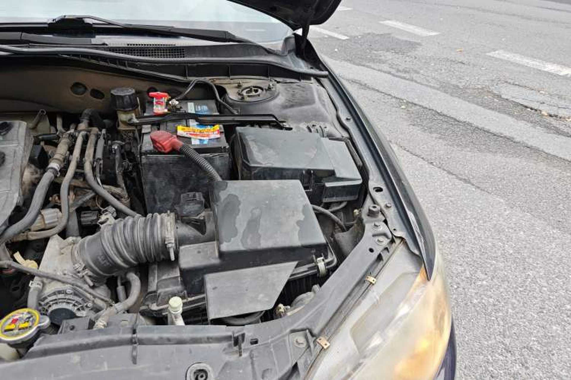 Used Mazda 6 2011 2.0L Automatic Luxury Version Engine Bay Left
