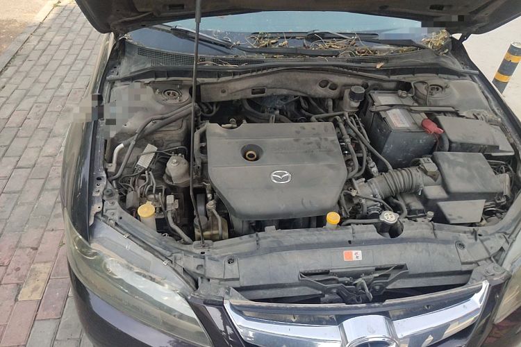 Used Mazda 6 2011 2.0L Automatic Fashion Edition Engine Bay Right