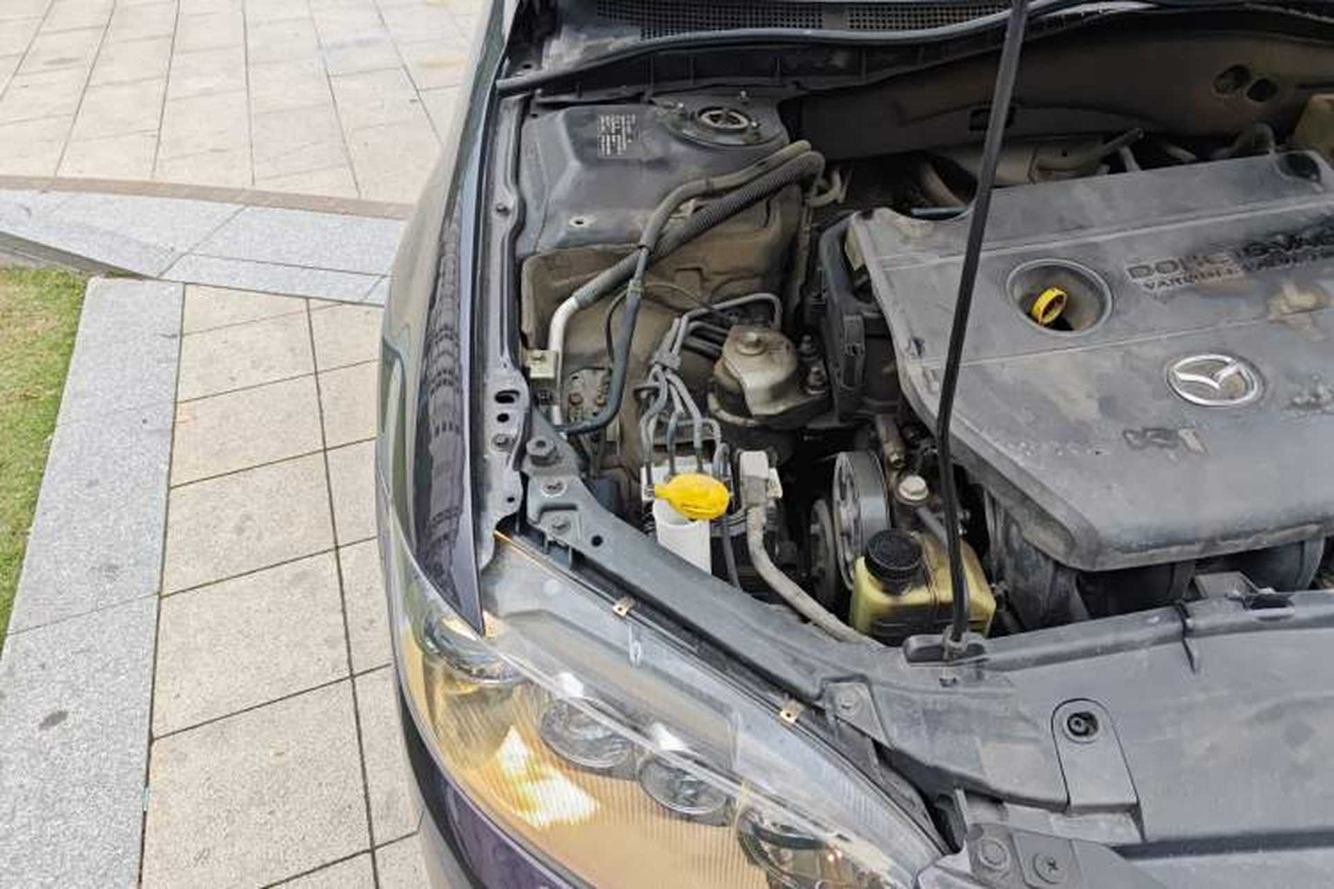 Used Mazda 6 2011 2.0L Automatic Luxury Version Engine Bay Right