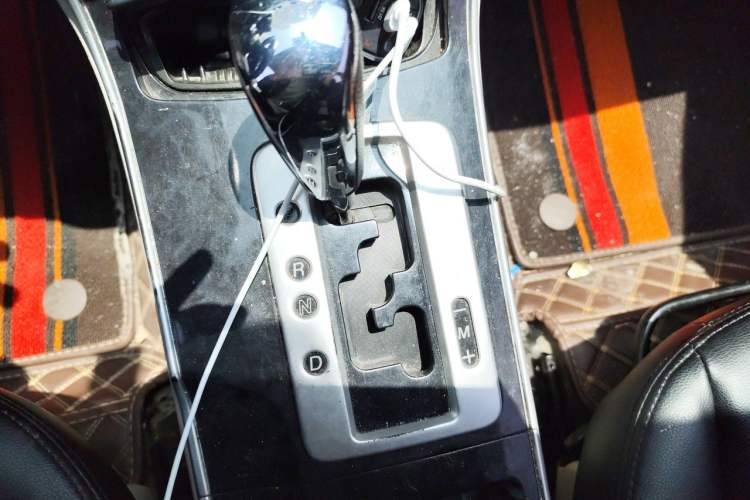 Used Mazda 6 2011 2.0L Automatic Fashion Edition Gear Lever