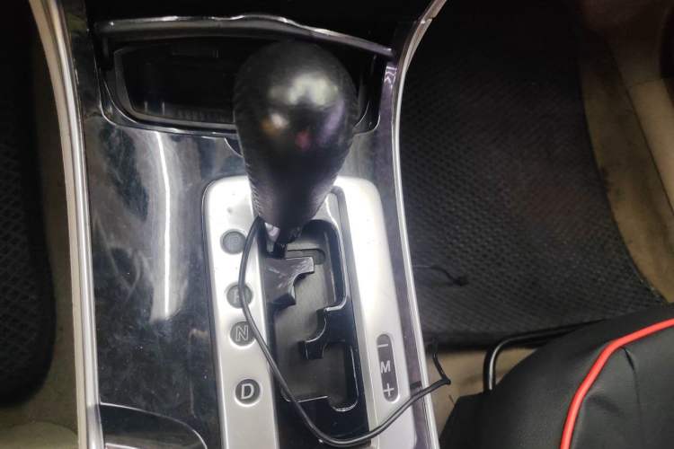Used Mazda 6 2011 2.0L Automatic Fashion Edition Gear Lever