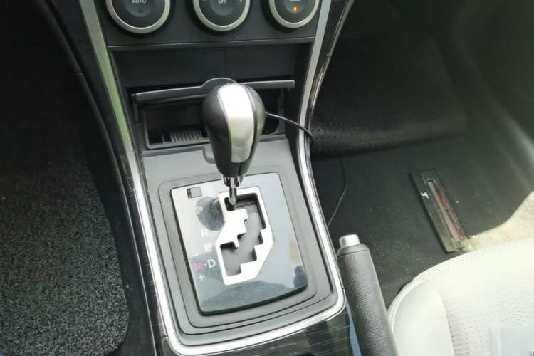 Used Mazda 6 2011 2.0L Automatic Elite Edition Gear Lever