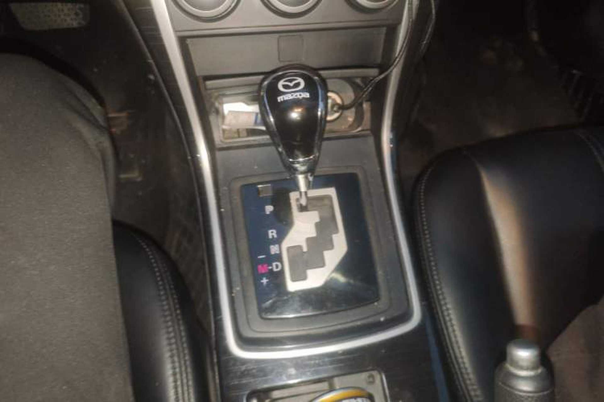 Used Mazda 6 2011 2.0L Automatic Elite Edition Gear Lever
