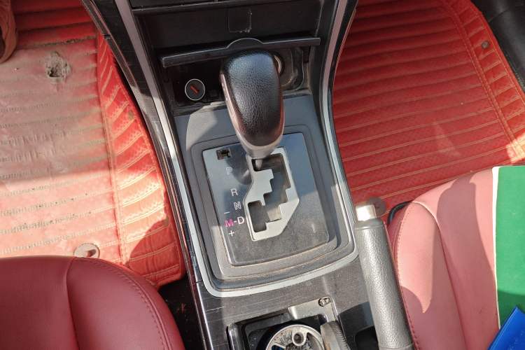 Used Mazda 6 2011 2.0L Automatic Elite Edition Gear Lever