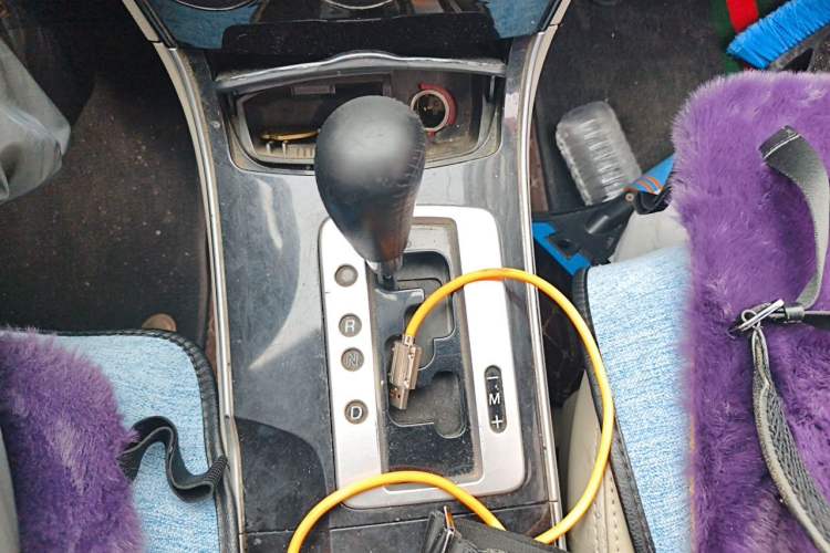 Used Mazda 6 2011 2.0L Automatic Fashion Edition Gear Lever