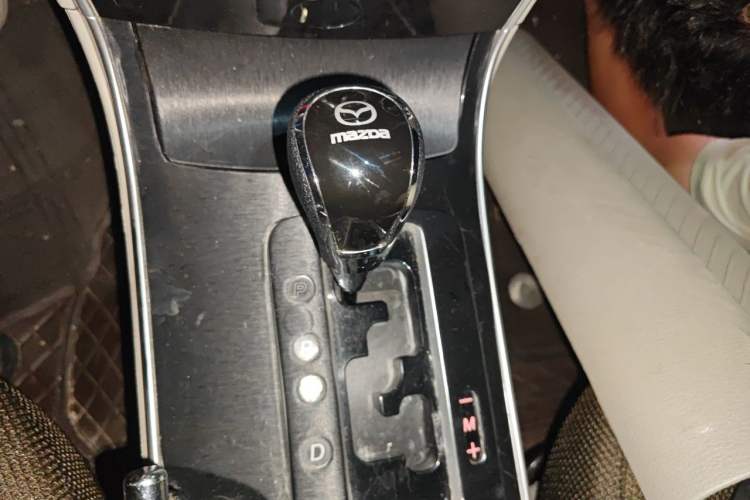 Used Mazda 6 2011 2.0L Automatic Fashion Edition Gear Lever