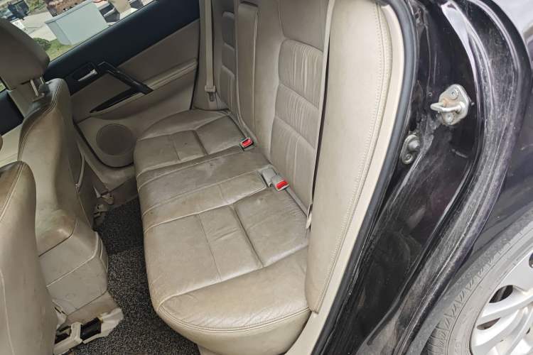 Used Mazda 6 2011 2.0L Automatic Luxury Version Left Rear Seat