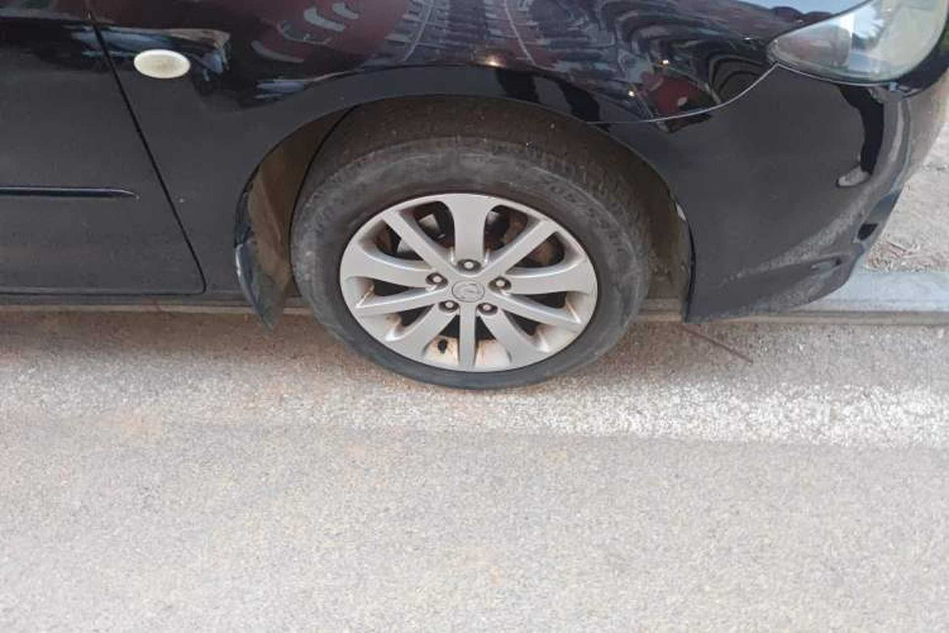 Used Mazda 6 2011 2.0L Automatic Fashion Edition Right Front Wheel Hub
