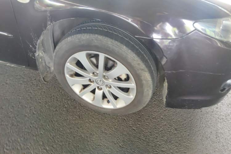 Used Mazda 6 2011 2.0L Automatic Fashion Edition Right Front Wheel Hub