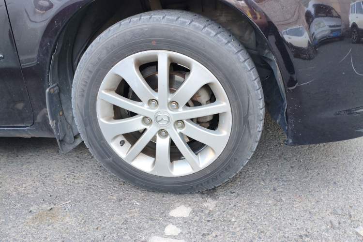 Used Mazda 6 2011 2.0L Automatic Fashion Edition Right Front Wheel Hub