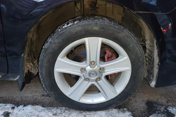 Used Mazda 6 2011 2.0L Automatic Fashion Edition Right Front Wheel Hub