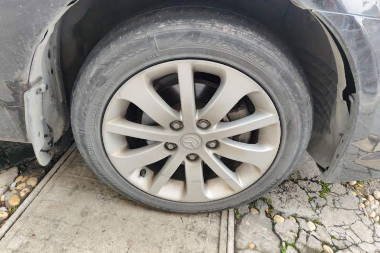 Used Mazda 6 2011 2.0L Automatic Fashion Edition Right Front Wheel Hub