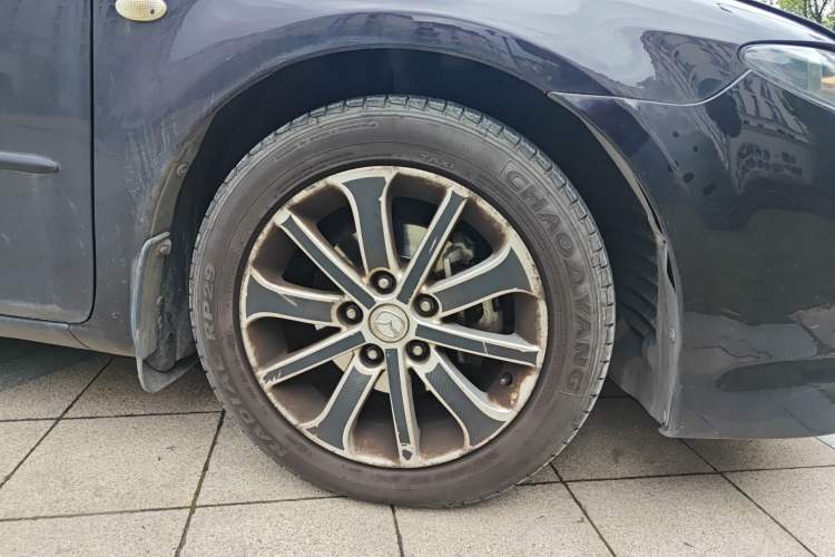 Used Mazda 6 2011 2.0L Automatic Luxury Version Right Front Wheel Hub