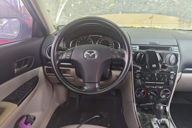 Used Mazda 6 2011 2.0L Automatic Fashion Edition Steering Wheel