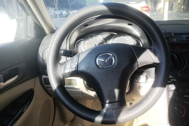 Used Mazda 6 2011 2.0L Automatic Fashion Edition Steering Wheel