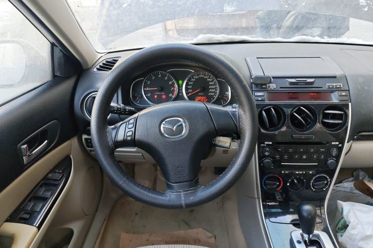 Used Mazda 6 2011 2.0L Automatic Fashion Edition Steering Wheel