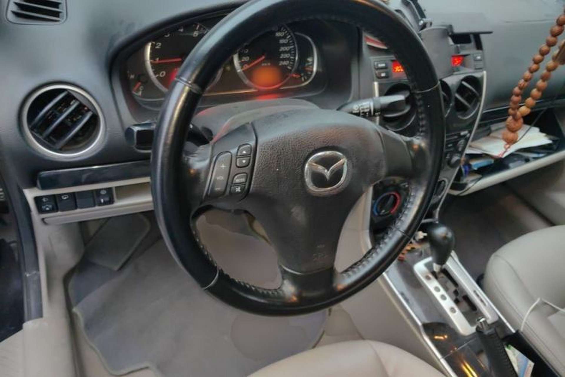 Used Mazda 6 2011 2.0L Automatic Fashion Edition Steering Wheel