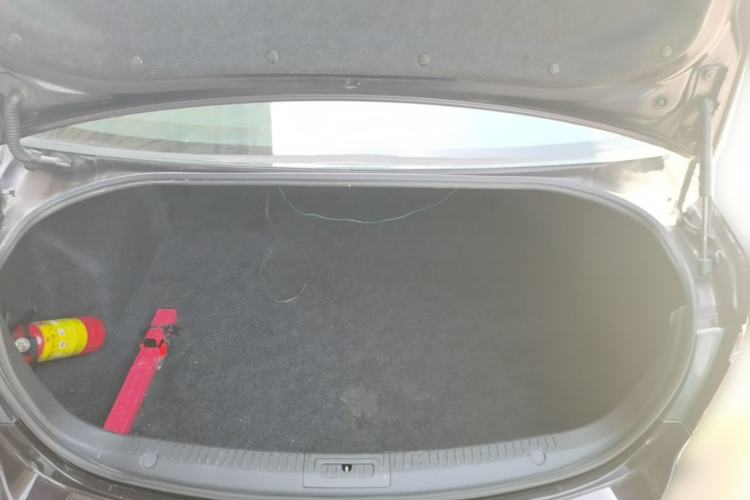 Used Mazda 6 2011 2.0L Automatic Elite Edition Trunk
