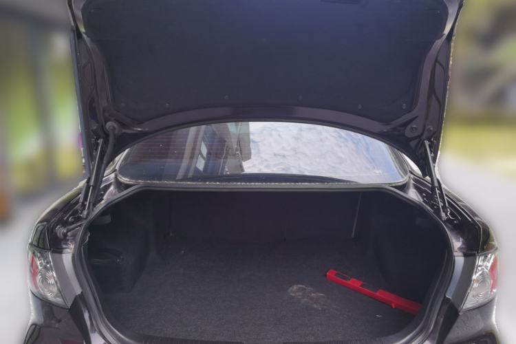 Used Mazda 6 2011 2.0L Automatic Fashion Edition Trunk