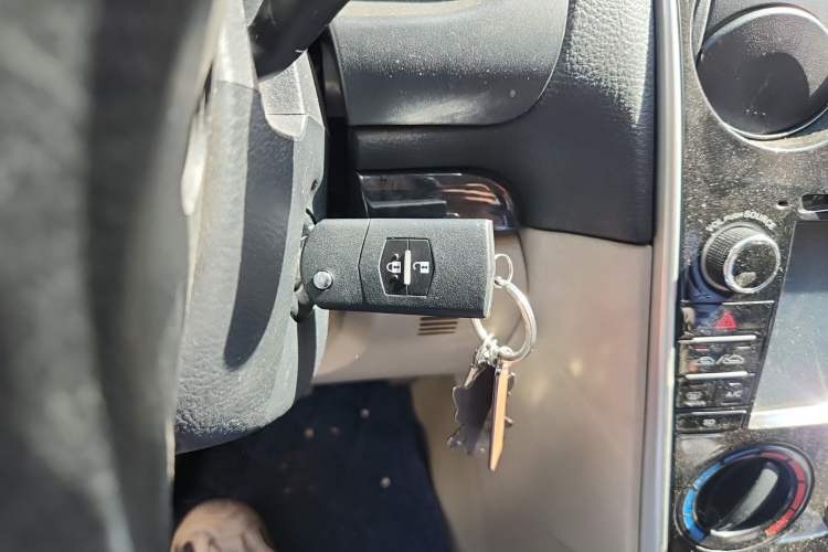 Used Mazda 6 2011 2.0L Automatic Fashion Edition Vehicle Key