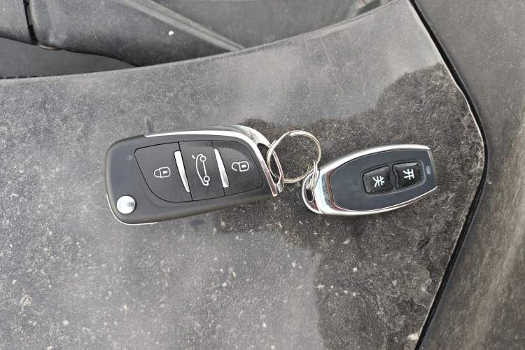Used Mazda 6 2011 2.0L Automatic Elite Edition Vehicle Key