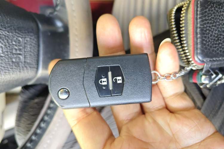 Used Mazda 6 2011 2.0L Automatic Fashion Edition Vehicle Key