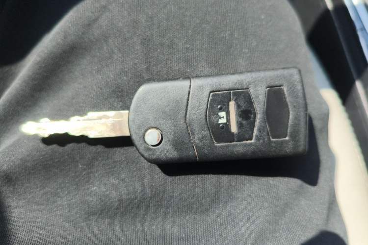 Used Mazda 6 2011 2.0L Automatic Elite Edition Vehicle Key