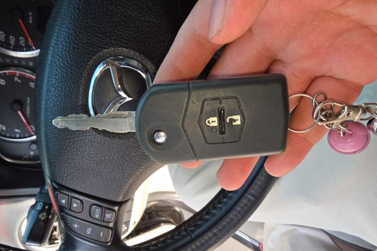 Used Mazda 6 2011 2.0L Automatic Fashion Edition Vehicle Key