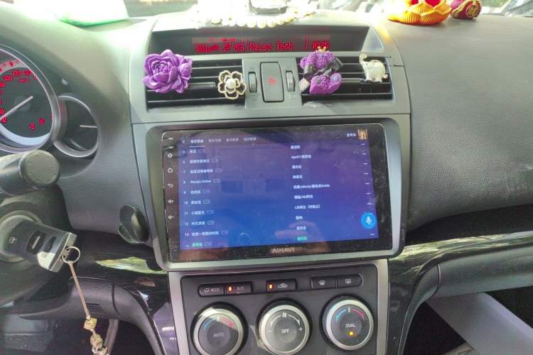 Used Mazda 6 2011 2.0L Automatic Elite Edition Audio And AC Panel