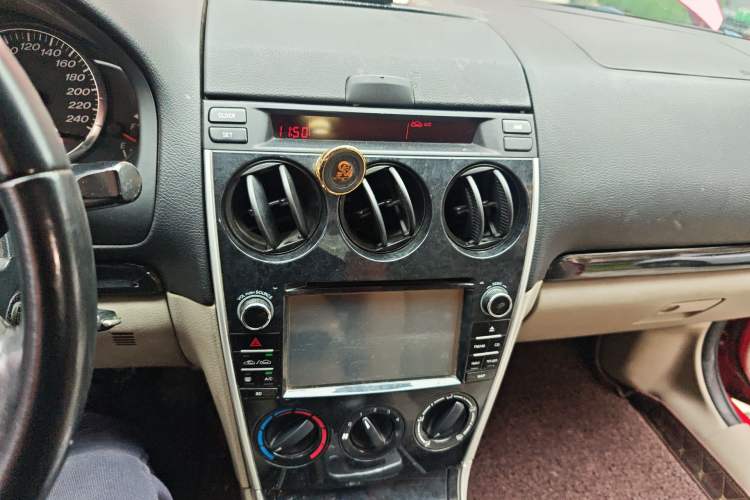 Used Mazda 6 2011 2.0L Automatic Fashion Edition Audio And AC Panel