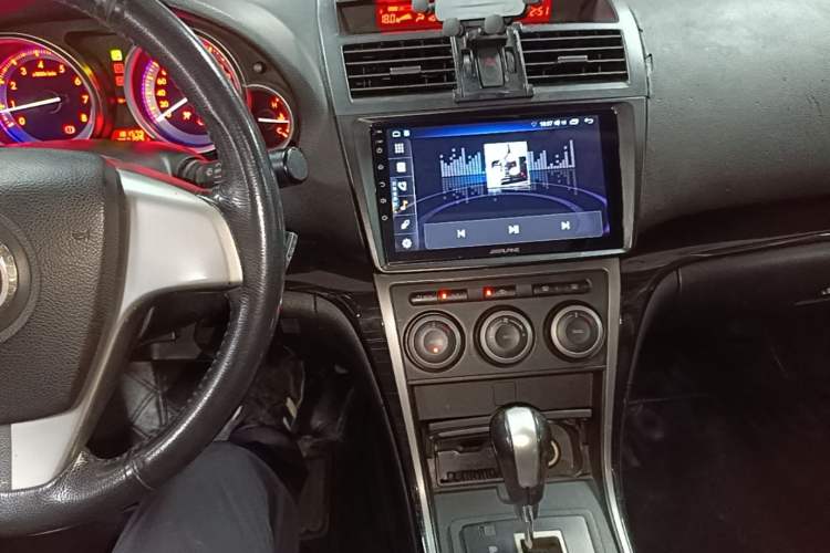 Used Mazda 6 2011 2.0L Automatic Elite Edition Audio And AC Panel