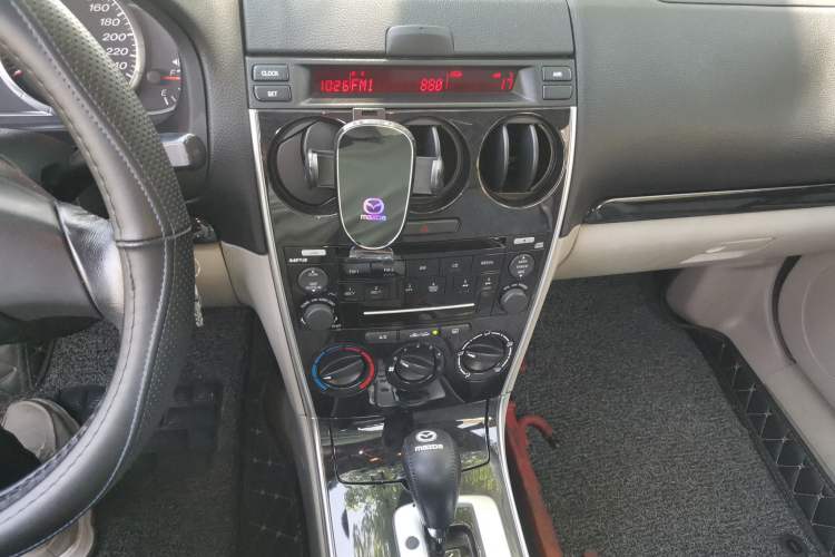 Used Mazda 6 2011 2.0L Automatic Fashion Edition Audio And AC Panel