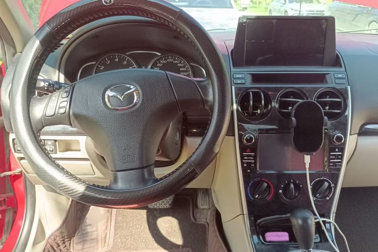 Used Mazda 6 2011 2.0L Automatic Fashion Edition Center Console