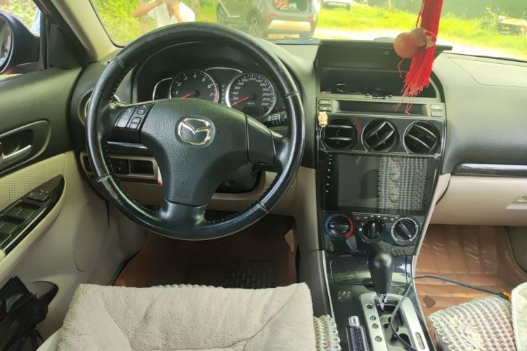 Used Mazda 6 2011 2.0L Automatic Fashion Edition Center Console