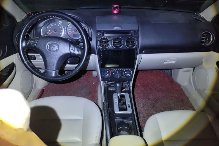 Used Mazda 6 2011 2.0L Automatic Fashion Edition Center Console
