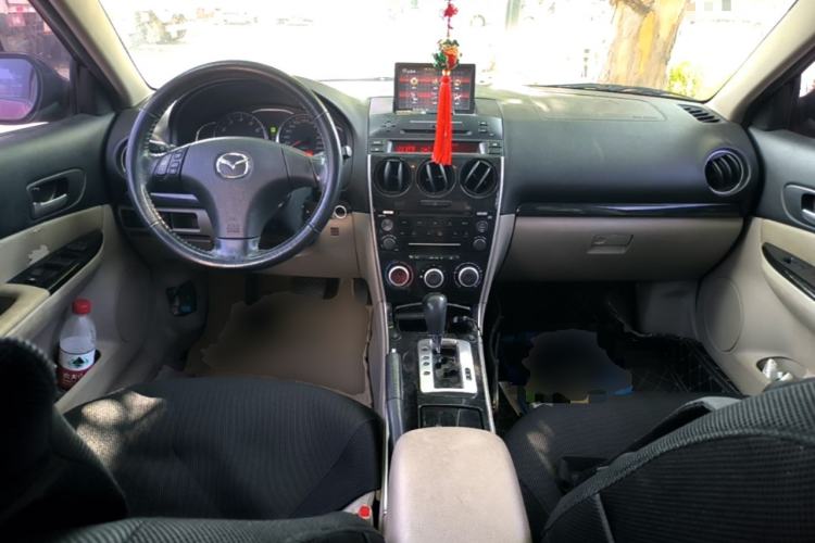 Used Mazda 6 2011 2.0L Automatic Fashion Edition Center Console