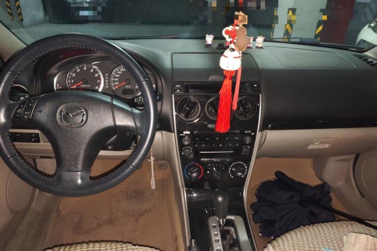 Used Mazda 6 2011 2.0L Automatic Fashion Edition Center Console