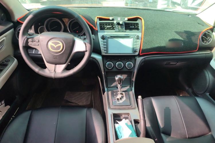 Used Mazda 6 2011 Coupe 2.0L Automatic Elite Edition Center Console