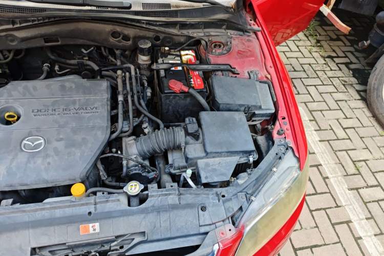 Used Mazda 6 2011 2.0L Automatic Fashion Edition Engine Bay Left