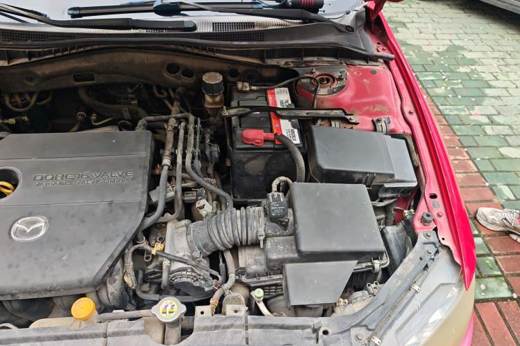 Used Mazda 6 2011 2.0L Automatic Fashion Edition Engine Bay Left