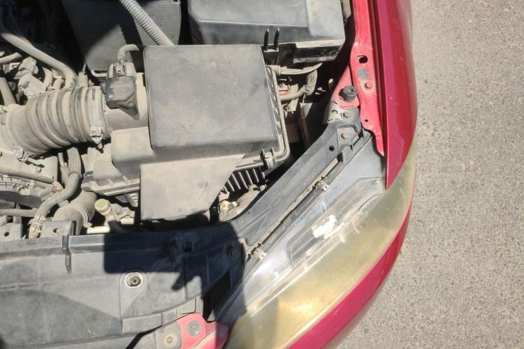 Used Mazda 6 2011 2.0L Automatic Luxury Version Engine Bay Left