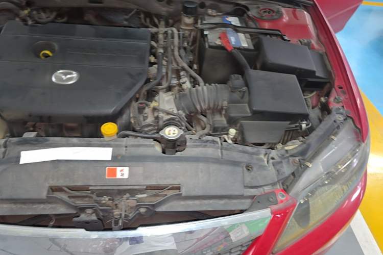 Used Mazda 6 2011 2.0L Automatic Fashion Edition Engine Bay Left