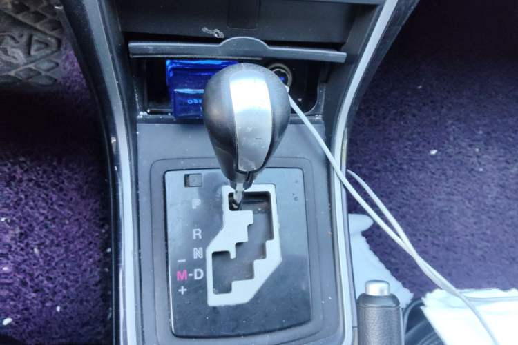 Used Mazda 6 2011 2.0L Automatic Elite Edition Gear Lever