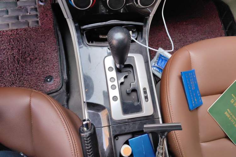 Used Mazda 6 2011 2.0L Automatic Elite Edition Gear Lever